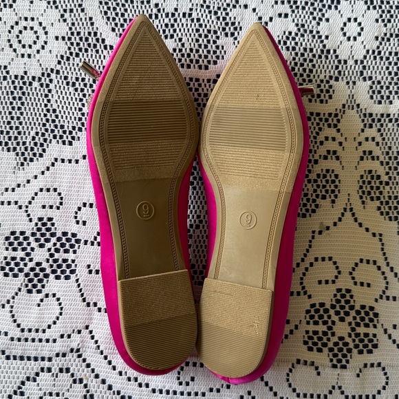 NWOT SM New York Women's Pink Flats with Decorative Bow - Picture 2 of 4
